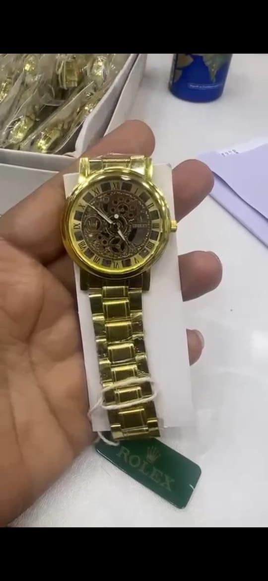 Luxury Gold Skeleton Mechanical Wrist Watch ā Men's Automatic Analog Timepiece