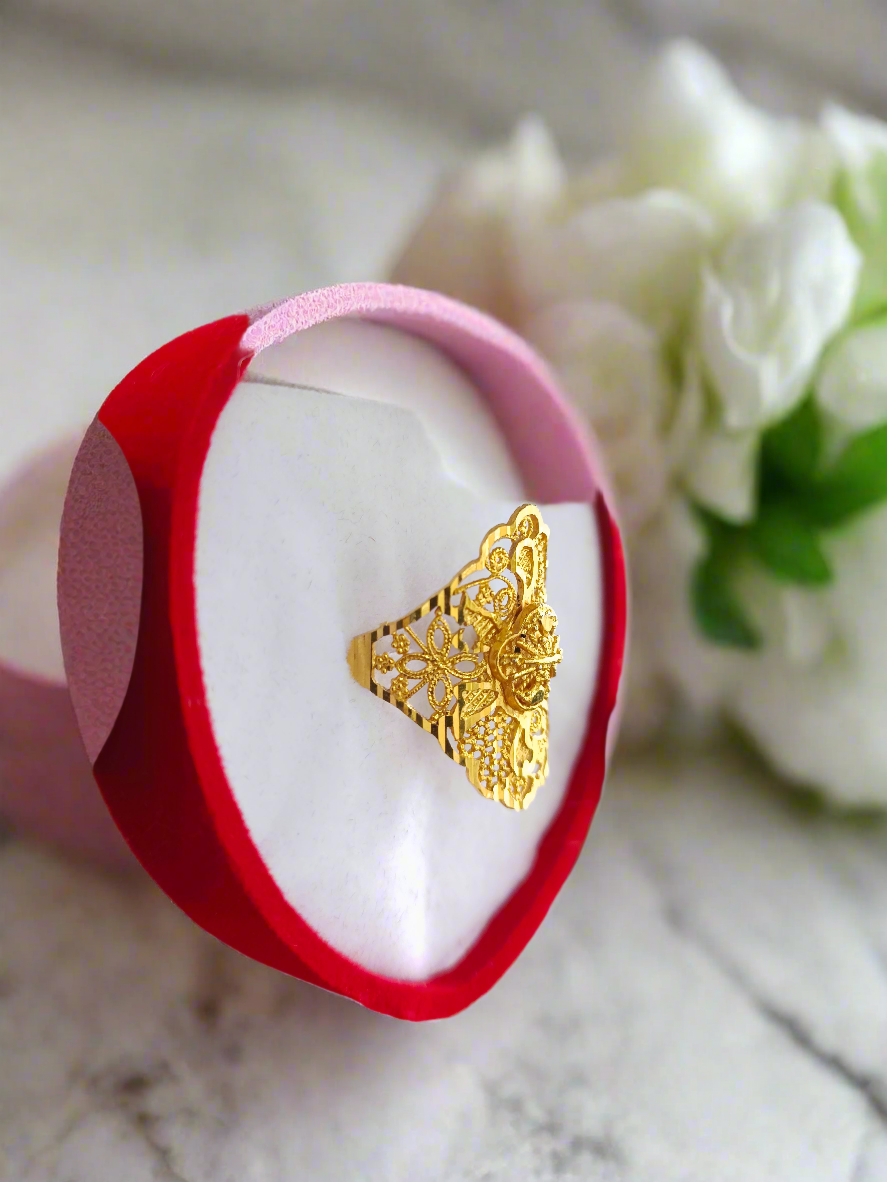 Ornate Gold-Plated Filigree Ring